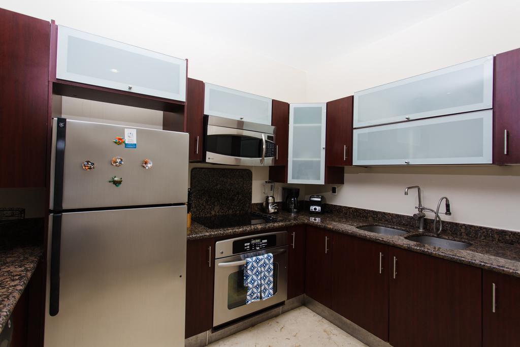 Oceanfront El Faro Surf 302 Apartment Playa del Carmen Exterior photo