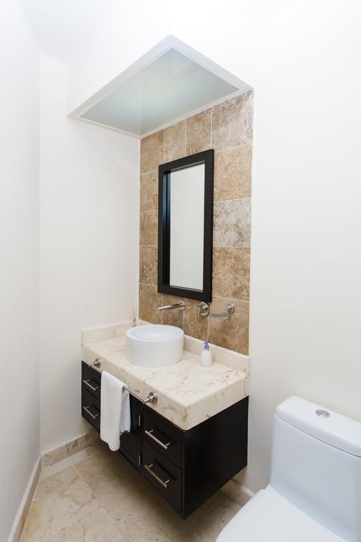 Oceanfront El Faro Surf 302 Apartment Playa del Carmen Exterior photo
