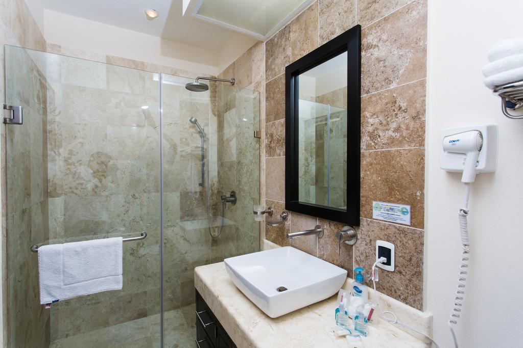 Oceanfront El Faro Surf 302 Apartment Playa del Carmen Exterior photo