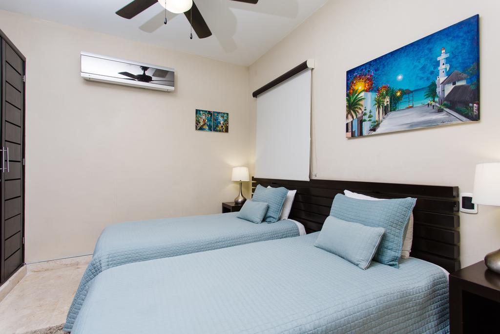 Oceanfront El Faro Surf 302 Apartment Playa del Carmen Exterior photo