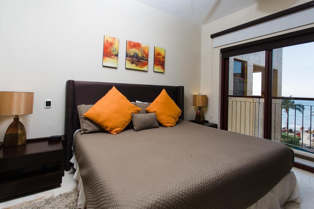 Oceanfront El Faro Surf 302 Apartment Playa del Carmen Exterior photo